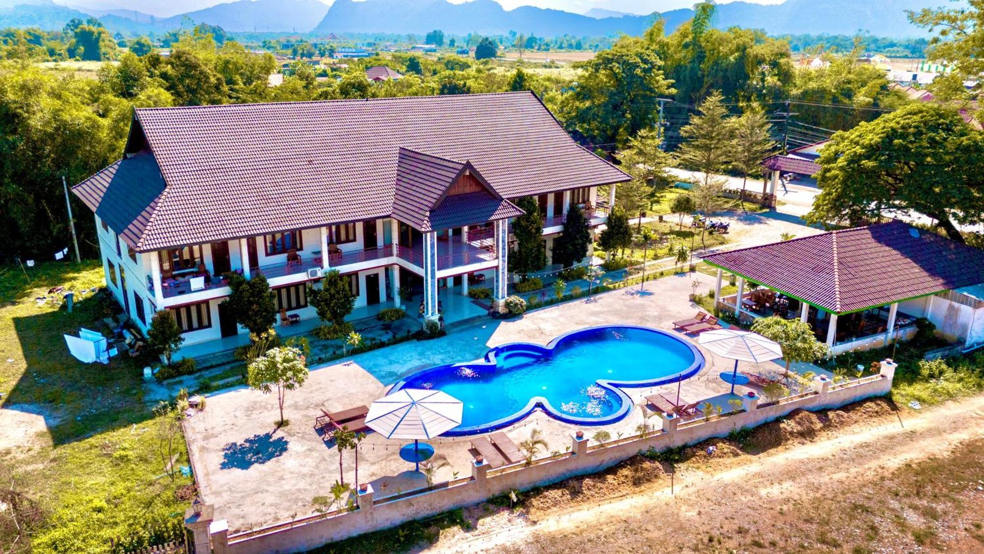 Vang Vieng Garden Resort Ngoại thất bức ảnh