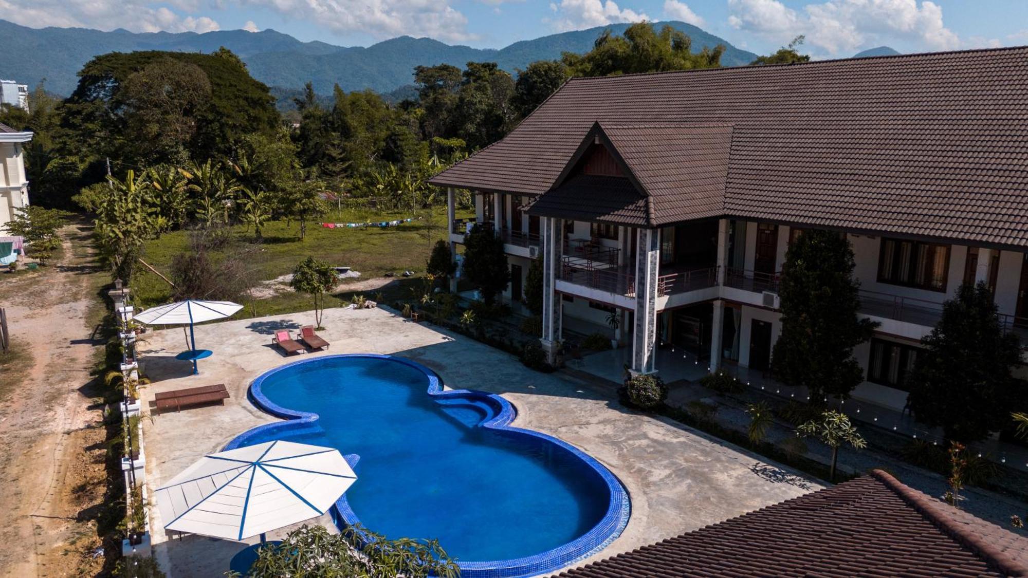 Vang Vieng Garden Resort Ngoại thất bức ảnh